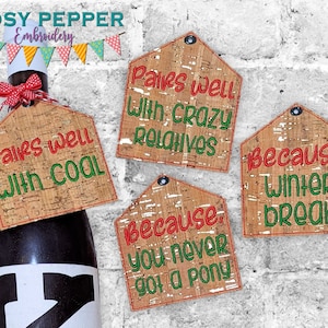 Snarky Weihnachten Weinanhänger 4er Set Stickdateien (DIGITAL DOWNLOAD)