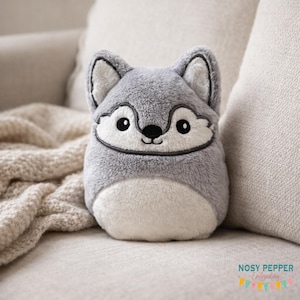 Maskinbroderidesign med varg (5 storlekar ingår) DIGITAL NEDLADDNING