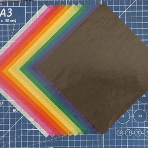 Papier pour cerf-volant - Couleurs assorties de papier translucide pour faire des étoiles de fenêtre et des transparents - Carnet de 100 feuilles - 16 cm x 16 cm OU 22 x 22 cm