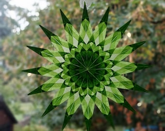 Light Green Window Star Suncatcher - Waldorf Paper Art (22 cm) (#27)