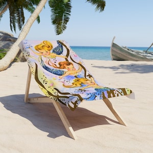 Adorable Vintage Inspired Kitschy Mermaid Mid-Century Beach Towel