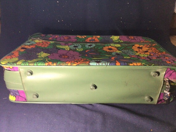 Retro 1960s Floral Suitcase - image 9