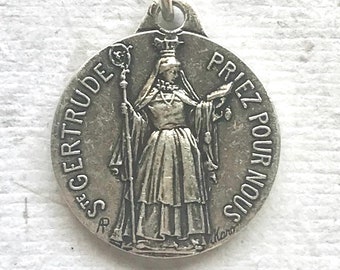 St Gertrude of Nivelles - Patron Saint Medal / Geretrudis / Ave Maria / Divine Inspiration / Patron Saint of Gardening and Depression / Cats