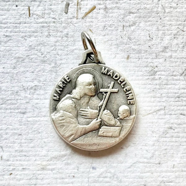 Mary Magdalene Medal / St Marie Madeleine / Maria Magdalena / Saint Magdalen / Metal Medal / Pendant / Holy Woman / Patron Saint / Ave