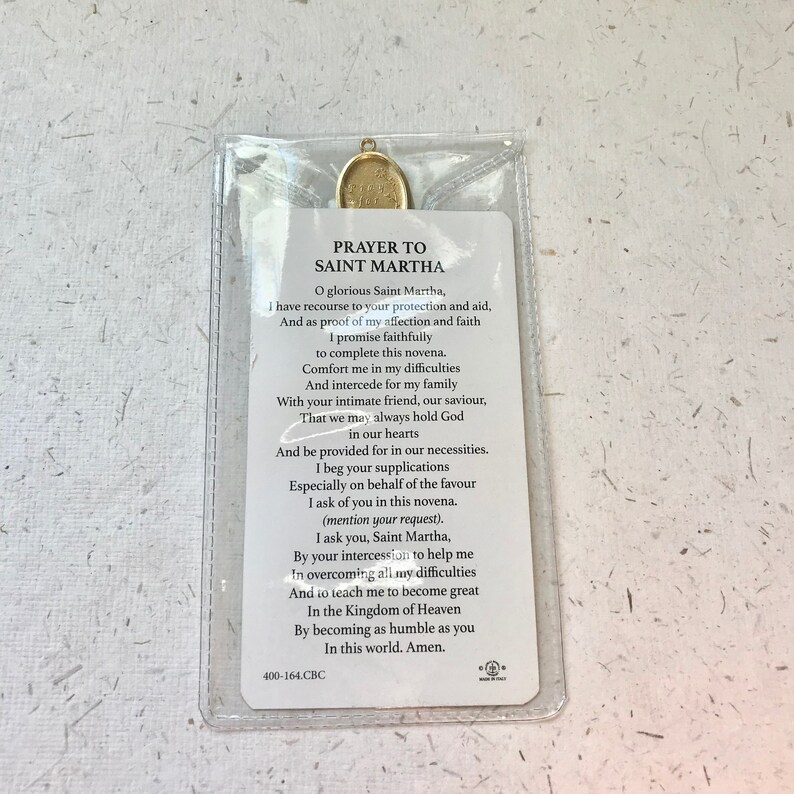 St Martha Prayer Card With Medal - Pocket Shrine - Holy Devotion ...