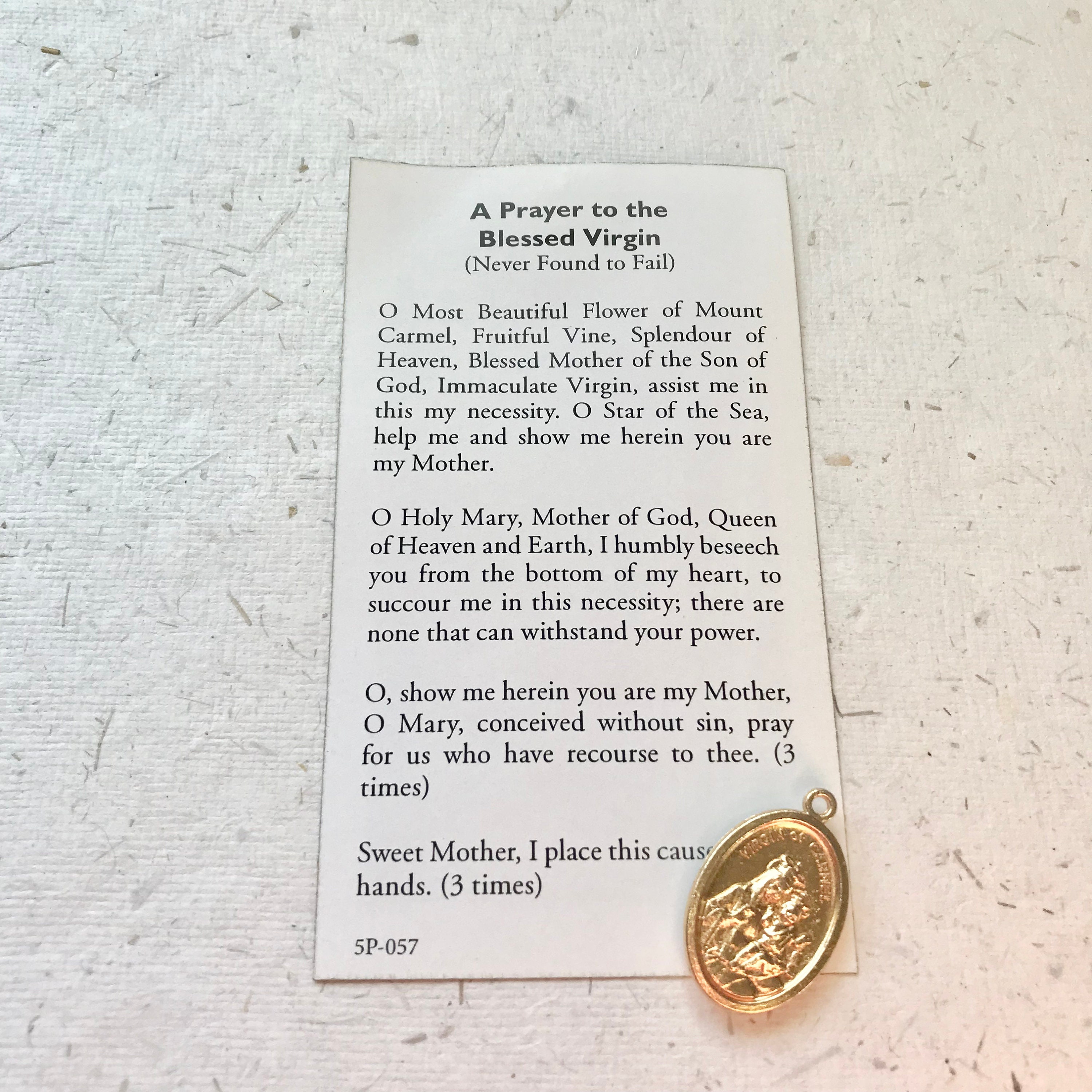 Our Lady of Mount Carmel Prayer Card With Medal – Sacred Heart - Etsy