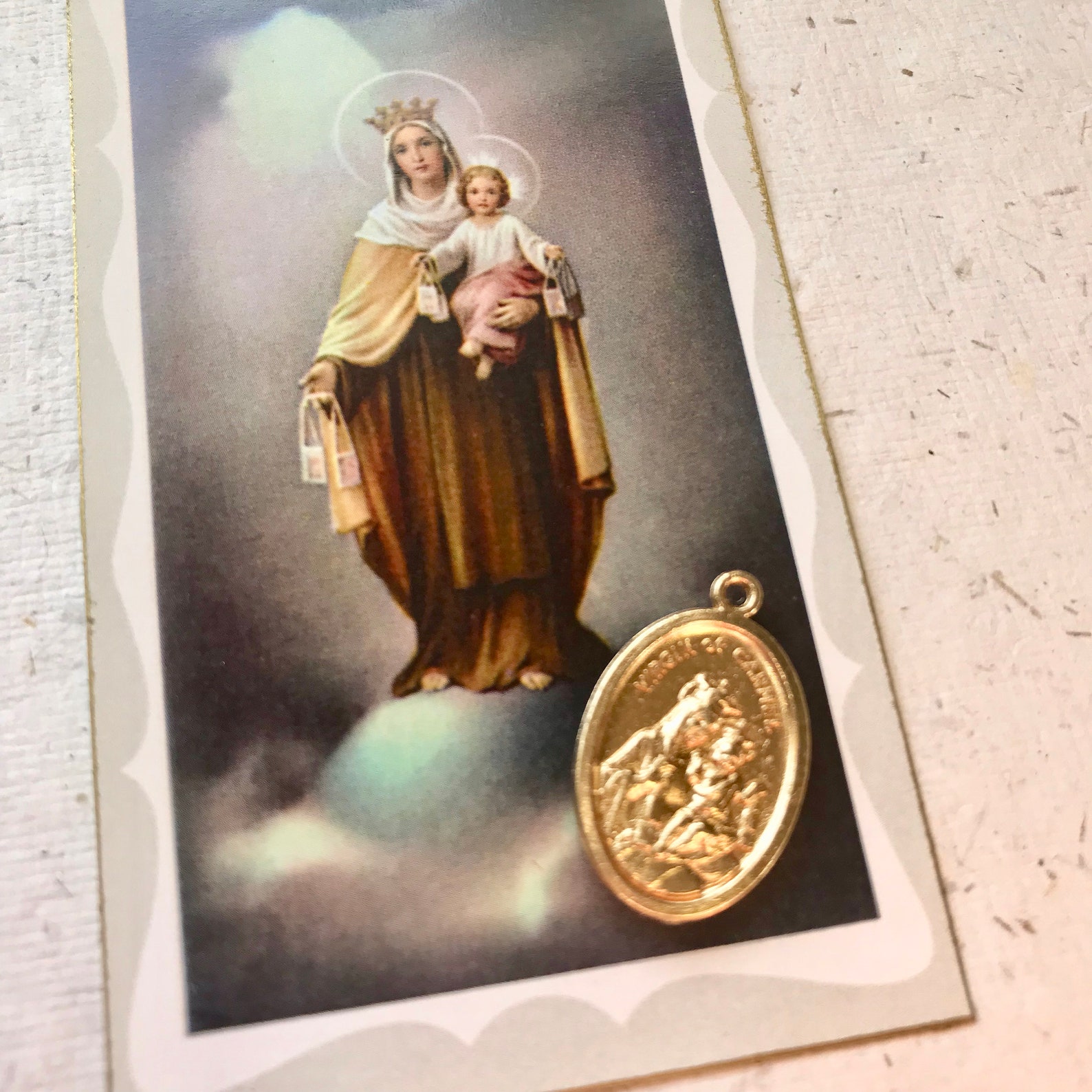 Our Lady of Mount Carmel Prayer Card With Medal – Sacred Heart - Etsy