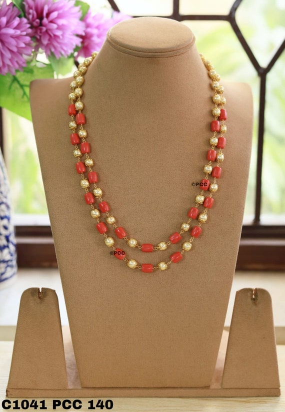 Coral shop sets jewellery