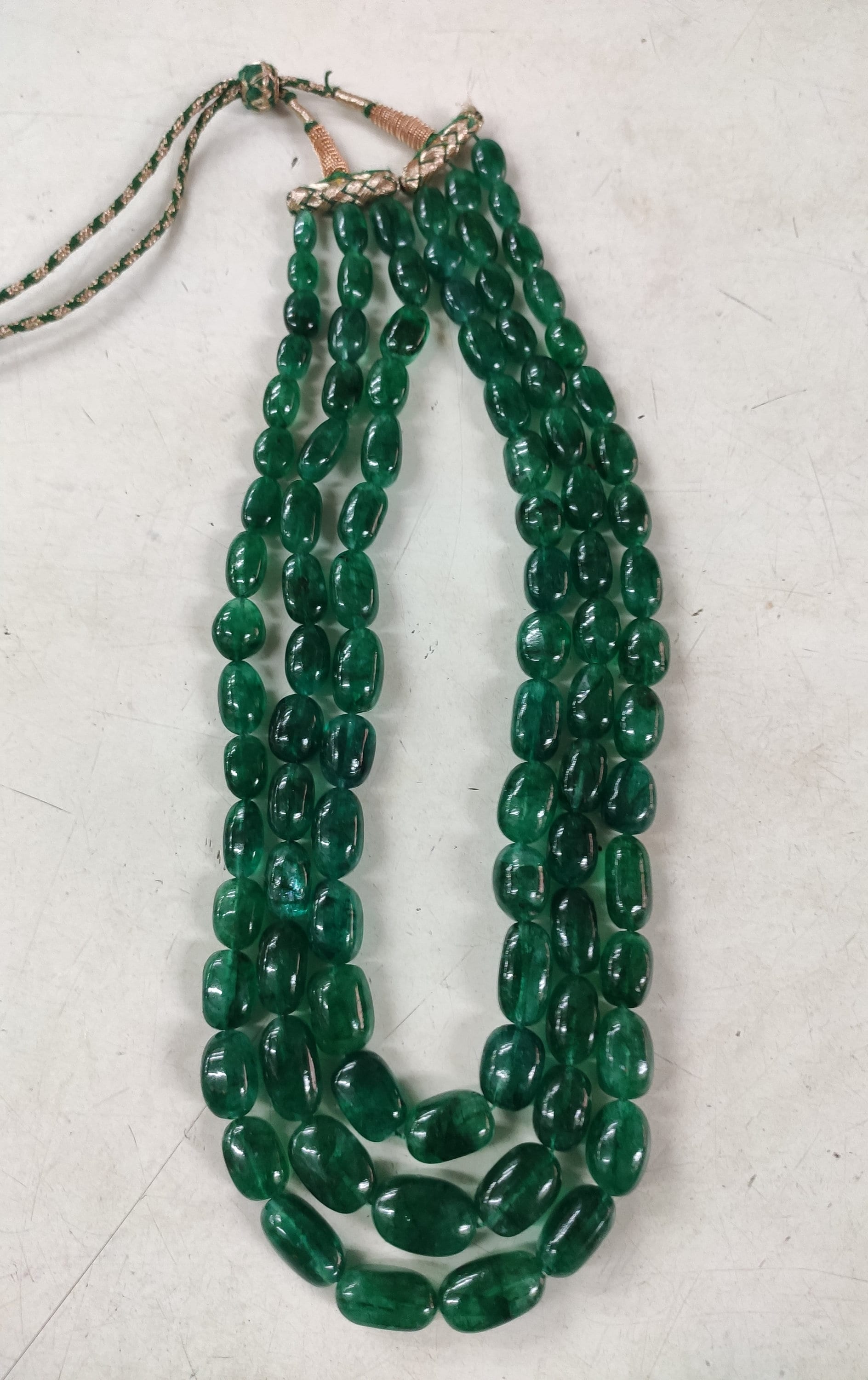 emerald mala with pendant