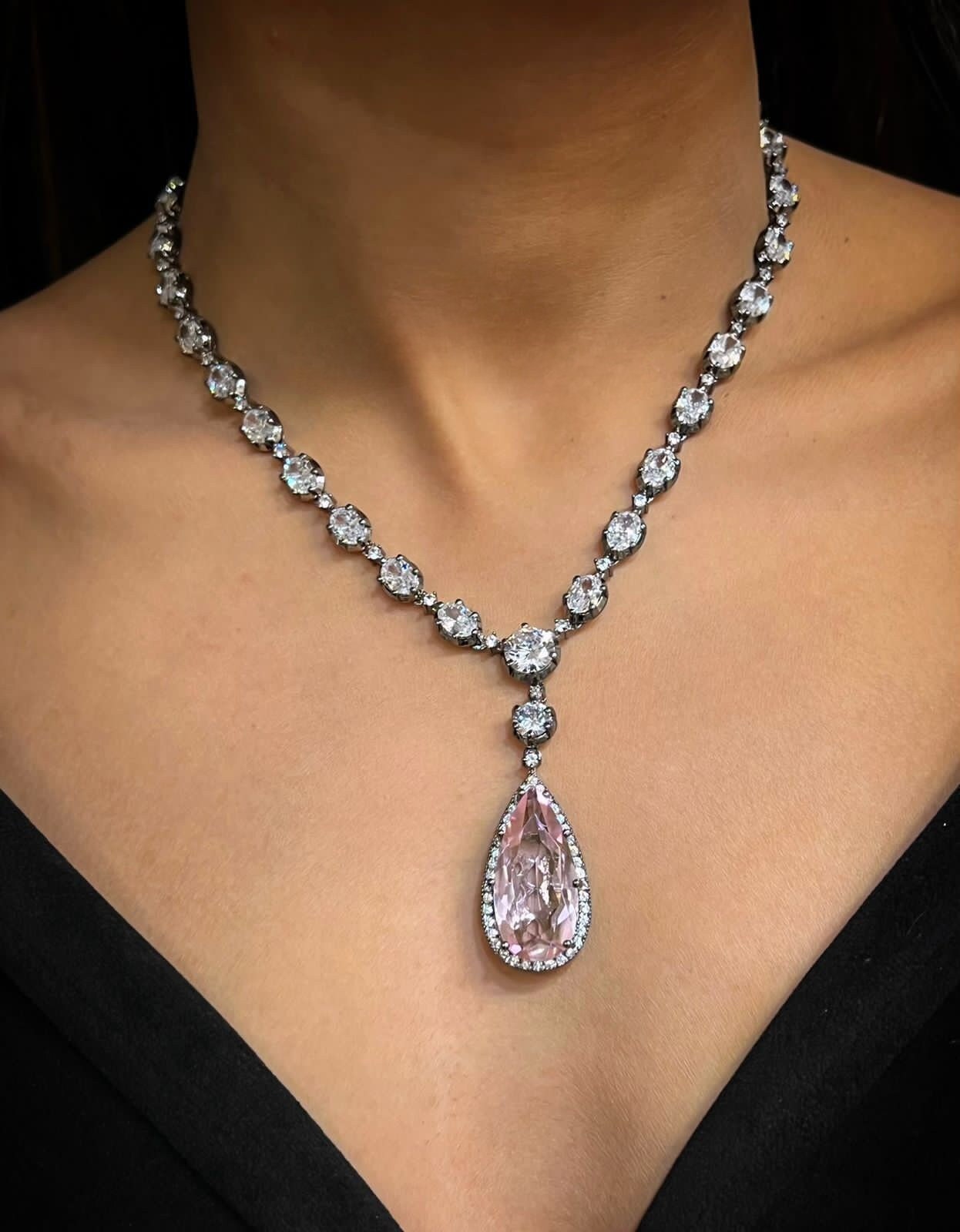 expensive pink diamond necklace