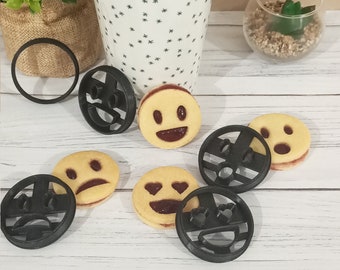 Set of 5 Cookie Clay Cutter - Smiley - for filled biscuit - Biscuit mold - Made in France