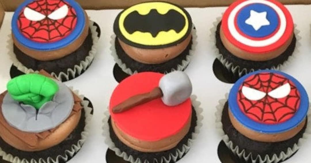 【Marvel】Cupcake Date ワンピース&バレッタ Marvel Inspired Fondant Cupcake Toppers, Super Hero Cupcake