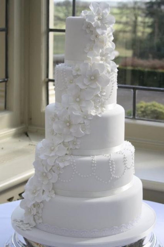 5 tier wedding cake deals