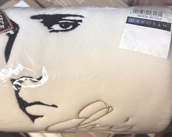 Manta polar ELVIS PRESLEY Silhouette Signature Edition Extra Suave 50" x 68" Ultra~Rara Vintage Nueva en Empaque IMPECABLE