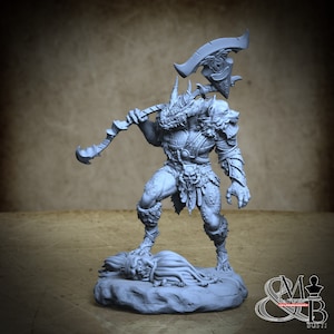 Draqul - Dragonborn Barbarian, Archvillain Society, by Archvillain Games, miniature to assemble and paint, resin