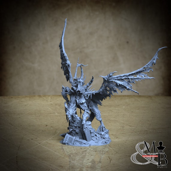 Dreadwing, Blood Right - Red Reign, by Archvillain Games, miniature to assemble and paint, resin