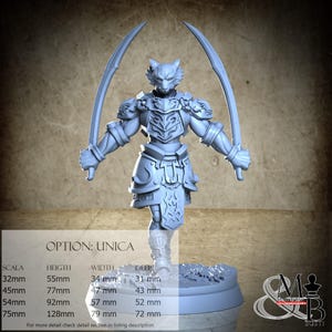 Peut inclure: Figurine Unica bleu clair, guerrier à tête de loup tenant deux épées courbes. La figurine mesure 55 mm de haut, 34 mm de large et 31 mm de profondeur. La base a une surface texturée. Le texte sur l'image indique "OPTION: UNICA".