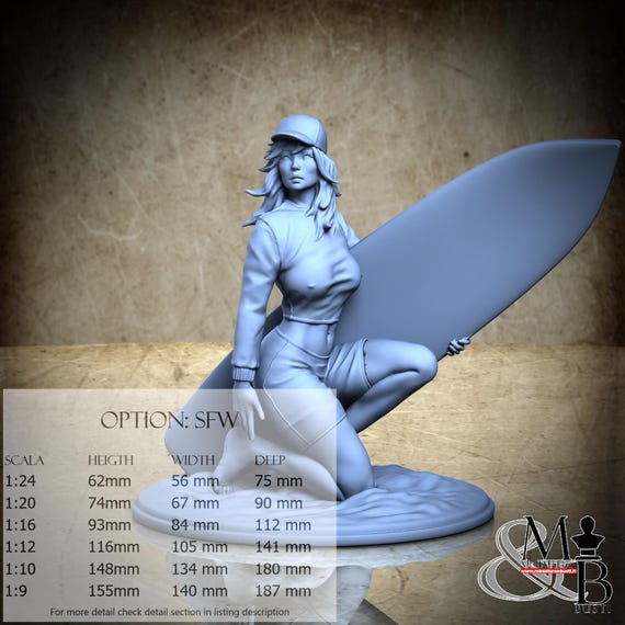 Surfer girl on the beach, Febbraio 2024 (2 Stili), di Claydemon, miniatura da assemblare e colorare, resina