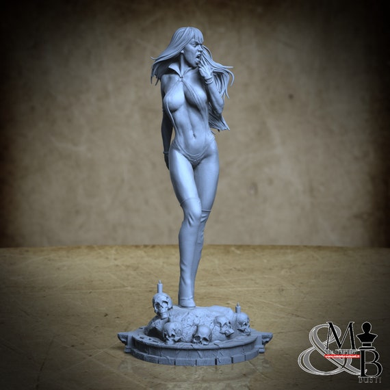 Vampire Girl, miniature to assemble and color, in resin