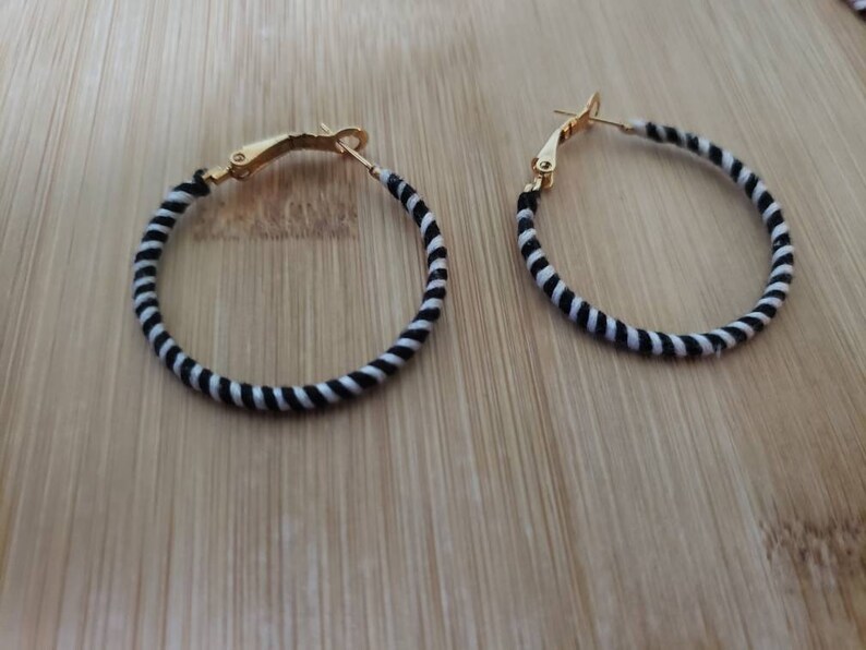 Womens Accessories Black and White Stripes Contemporary Style Lightweight Modern Jewelry Hoop Earrings Gifts for Her