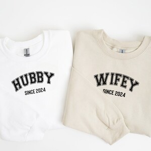 Hubby and Wifey Sweatshirts, Just Married, Bride and Groom Gift. Wedding Sweaters. Honeymoon Sweatshirts, Wifey, Hubby,Mr & Mrs Sweatshirts.