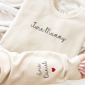 Sudadera para mamás gemelas. Suéter personalizado para mamá. Suéter para mamás gemelas, regalo para ella, día de la madre. Sudadera personalizada. Top para mamá.