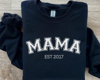 Personalised Mama Jumper. Custom Mama Sweatshirt. Jumper gift for mum.  Mothers Day Gift, Mum sweater. Personalised mother jumper