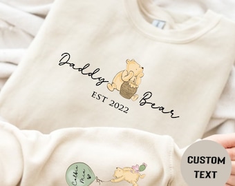 Daddy Bear Sweatshirt. Personalised Dad Sweatshirt with children's names. Winnie the Pooh Sweatshirt. Daddy Bear Jumper. Fathers Day gift.