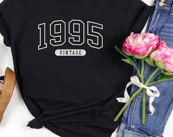 30th Birthday t shirt for her. Personalised 30th Birthday gift for, best friend, wife, daughter. Vintage 1995 birthday outfit.