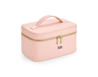 Personalized Saffiano Leather-Look Makeup Bag: Travel Cosmetic Case