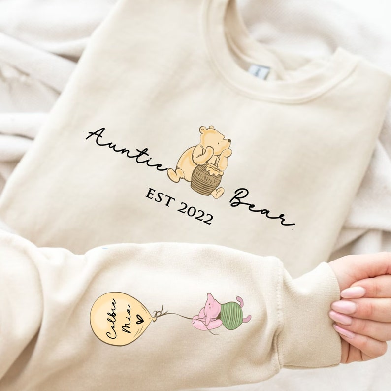 Auntie Sweatshirt. Personalised Auntie Bear Sweatshirt with children's names. Winnie the Pooh Sweatshirt gift for Auntie. Aunt Jumper. image 3