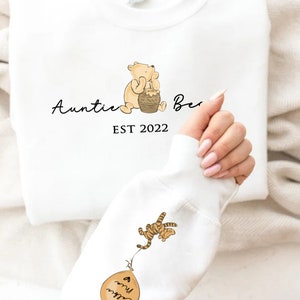 Auntie Sweatshirt. Personalised Auntie Bear Sweatshirt with children's names. Winnie the Pooh Sweatshirt gift for Auntie. Aunt Jumper. image 2