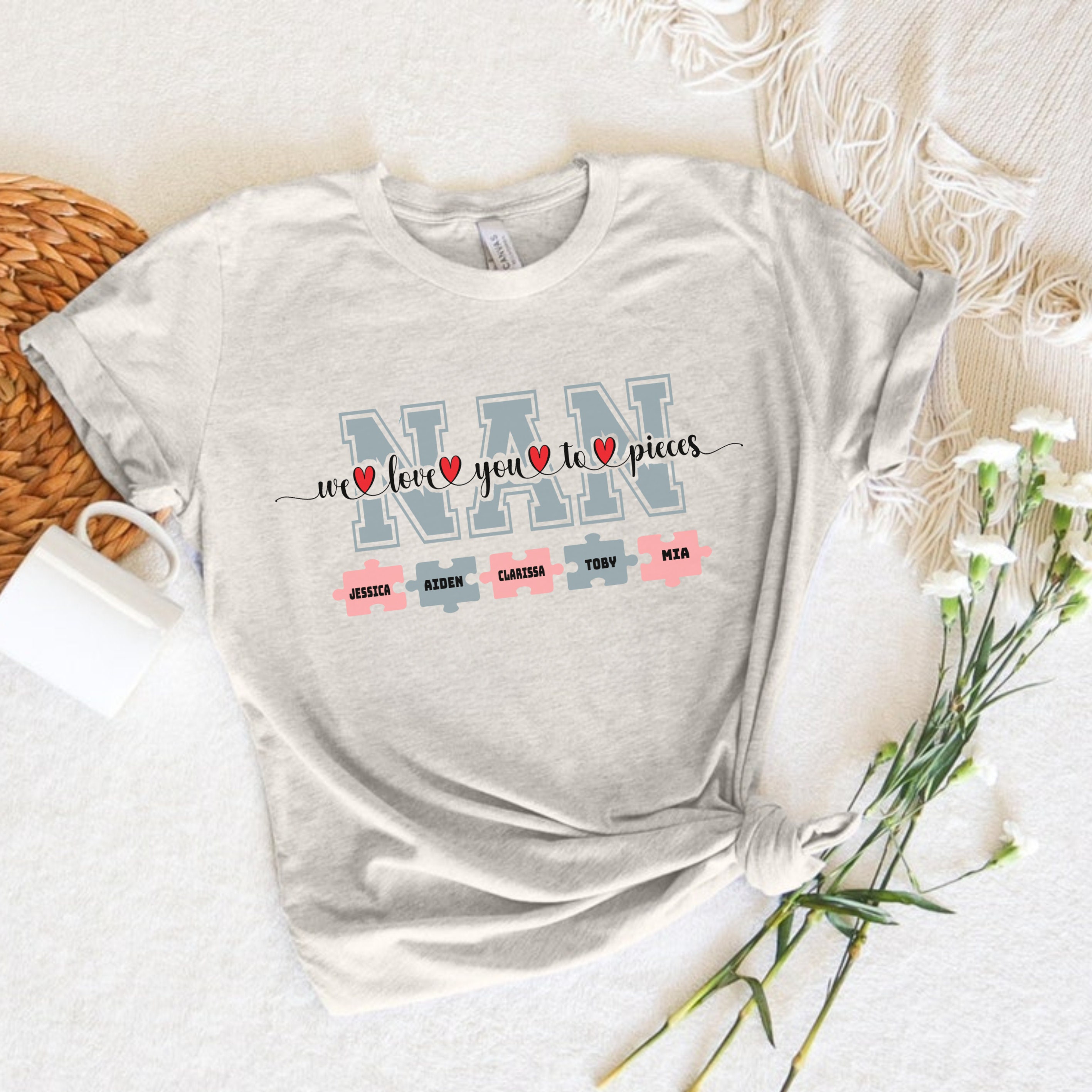 Nan Top. Te amo en pedazos Camiseta Nanna. Camiseta de la abuela, regalo personalizado. Idea del Día de la Madre.