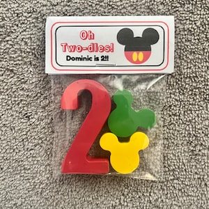 Mickey/Minnie Mouse Crayon Party Favors