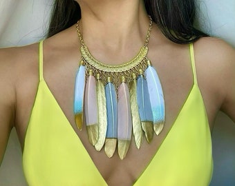 Statement Necklaces sophisticated high end summer feathers elegant chic modern unusual classy socialite haute couture luxury beach club
