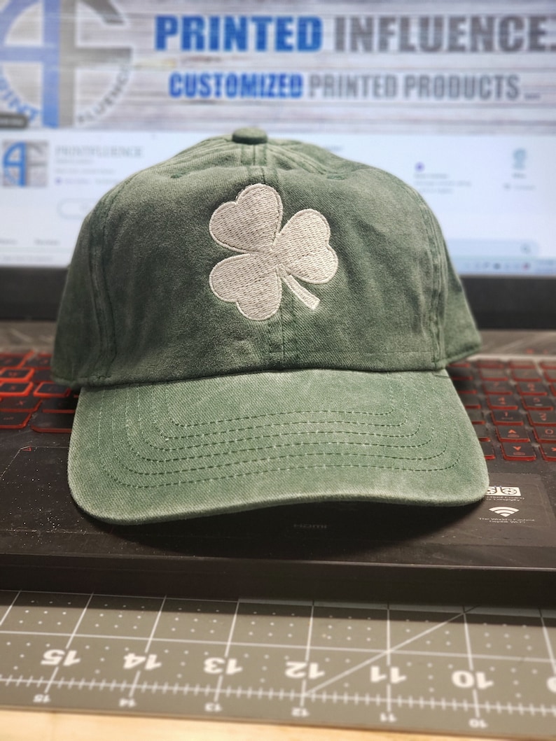 3 Leaf Clover Hat Shamrock hat St Patrick's Day hat Luck of the Irish hat St Patty's Hat Lucky hat green clover Irish clover hat bild 2