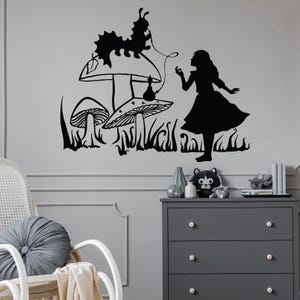 Alice in Wonderland muursticker, Caterpilar Alice in Wonderland, Alice Sticer vinyl sticker Wonderland Decor Alice sticker, cadeau voor kinderen L0146