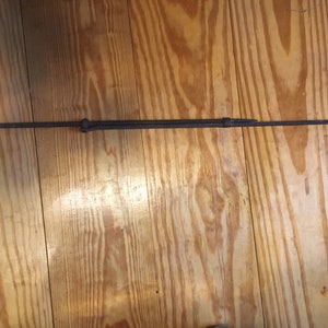 Loom weft tightener