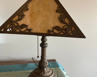 Vintage lamp 2024 with lighted base