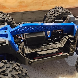 Traxxas Mini Maxx upper chassis cross brace 2.0