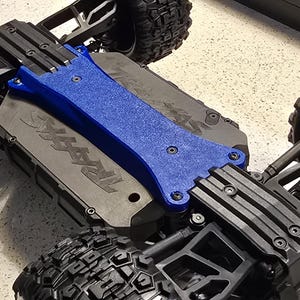 Mini Maxx/ XRT chassis brace (PETG)