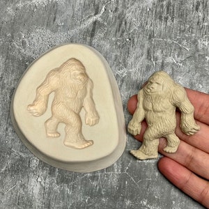 Bigfoot/Sasquatch Large Sprig Mold