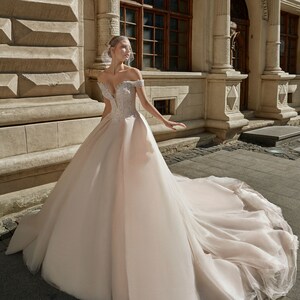 Affordable gowns online online
