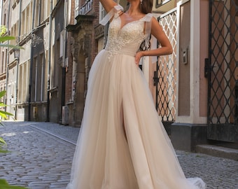 Glitter Tulle Champagne A-Line Mini Dress Straps Wedding Guest Dress