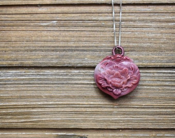 Yan Yuan Agate Peony Flower Pendant, Very Rare! Hand Crafted! High Quality! Rare Deal!
