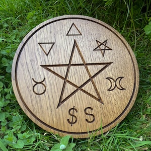 GARDNERIAN WICCA PENTACLE - Witchcraft Altar Pentacle Carved in Solid Oak