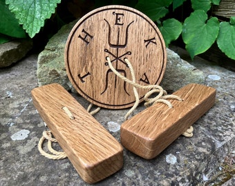 STROPHOLOS / IYNX WHEEL - Carved in Solid Oak (Hekate Spinning Wheel)