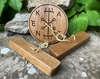 STROPHOLOS / IYNX WHEEL - Carved in Solid Oak (Hekate Spinning Wheel)