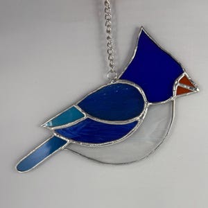 Blue Jay Stained Glass Suncatcher – Handmade Bird Window Art in Shades of Blue