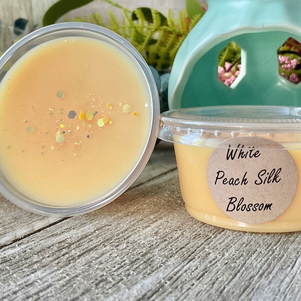 White Peach Silk Blossoms, Strong Scented Wax Melt 2 oz cup, Soap type, Soy Wax Melts, Wax Melts for Warmer, Wax Melts, Wax Tarts